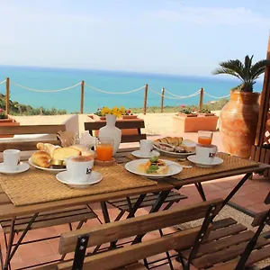 https://bb-la-torre-realmonte.sicilyhotelsitaly.net